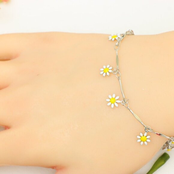 "New Beautiful Design Bracelet for Women/Girls, Gift, B993 - Picture 1 of 5